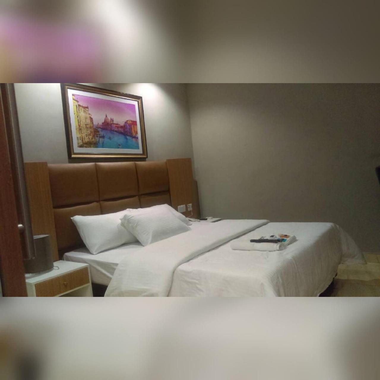 Blackwood Hotels Ікеджа Екстер'єр фото